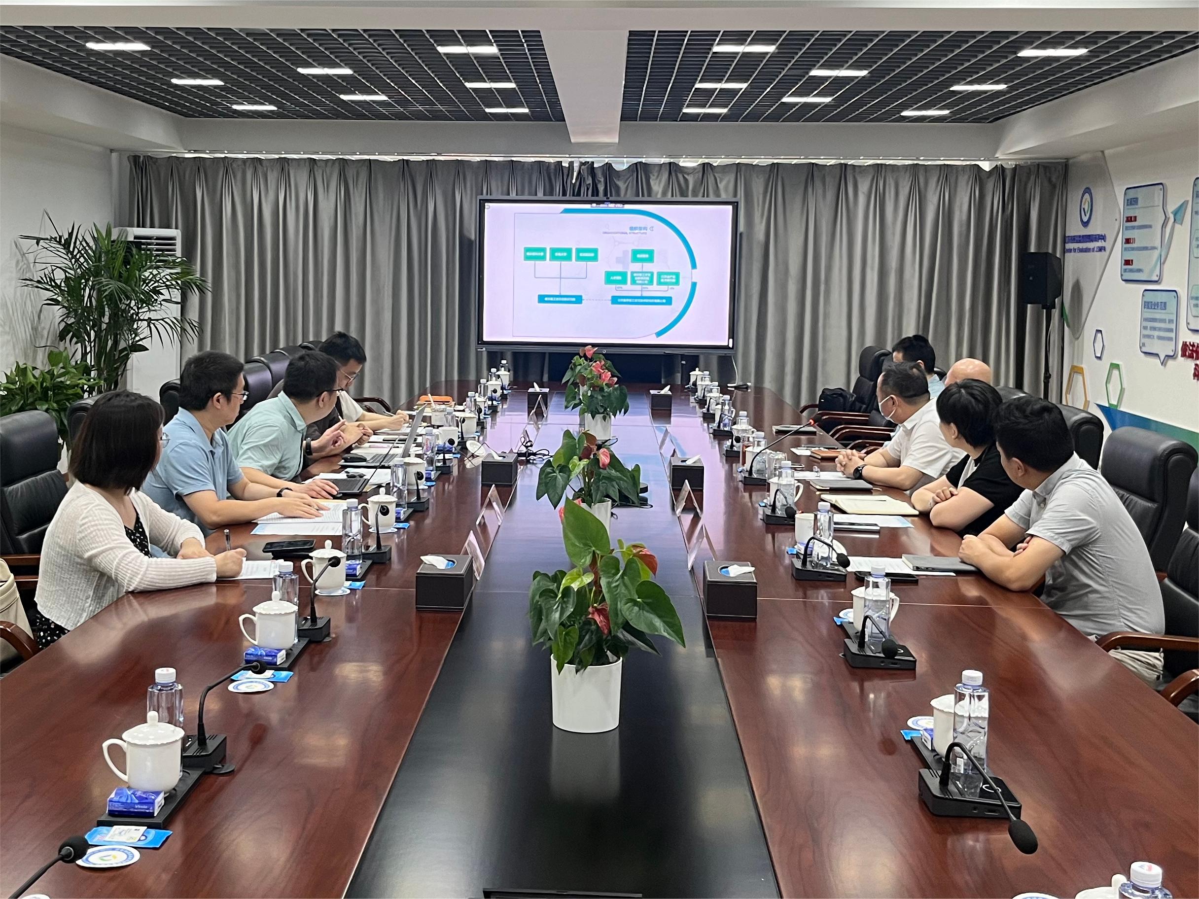 医工院和集萃医工交叉所赴江苏省药品监督管理局审评中心拜访交流 